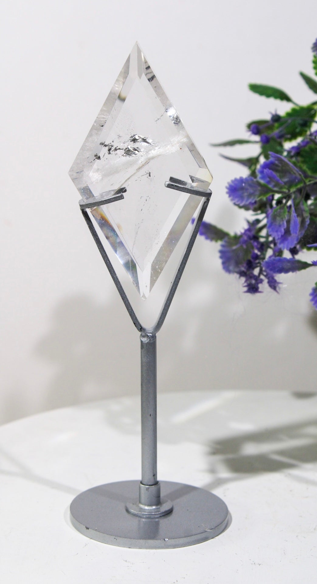 Cuarzo Cristal Diamante con Base Metalica